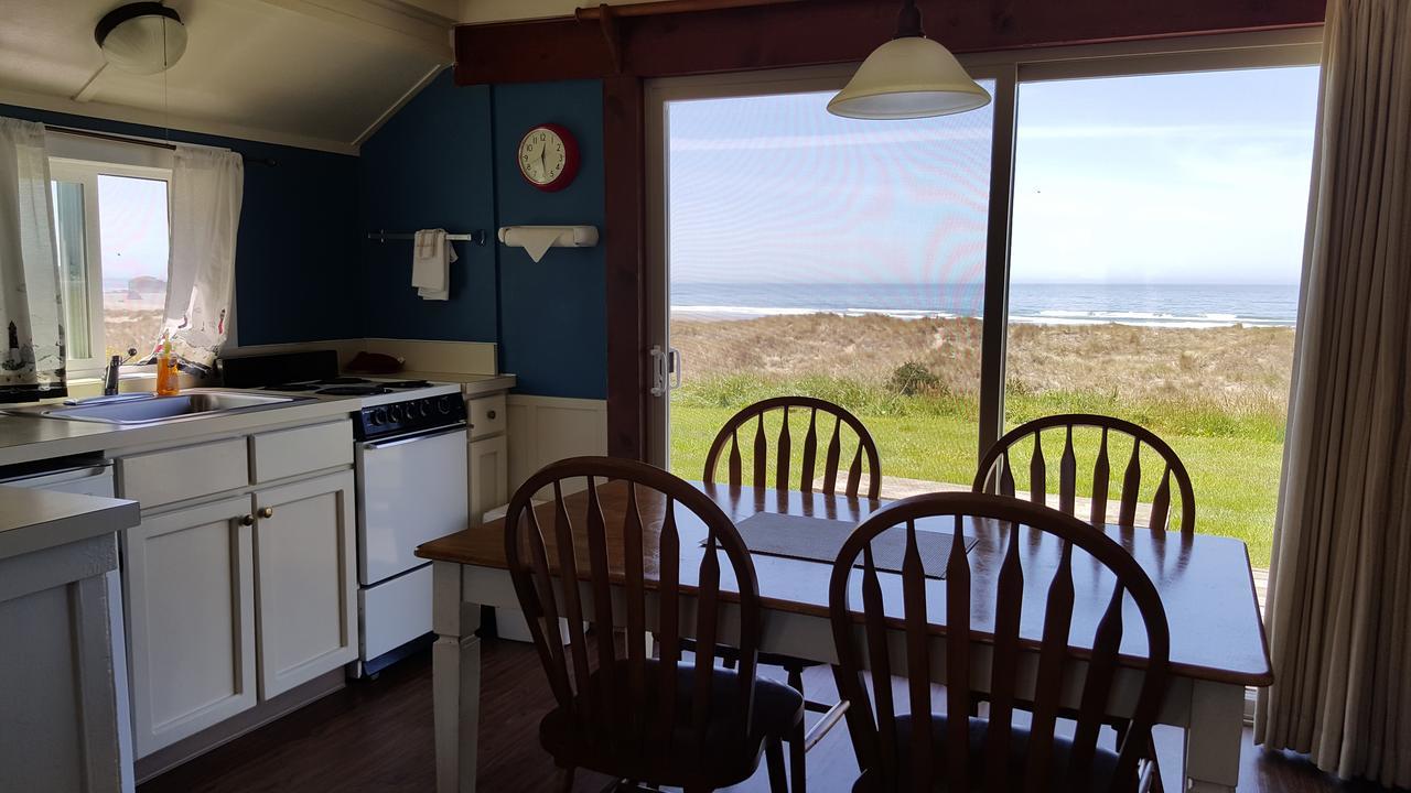 Windermere On The Beach Bandon Exterior photo